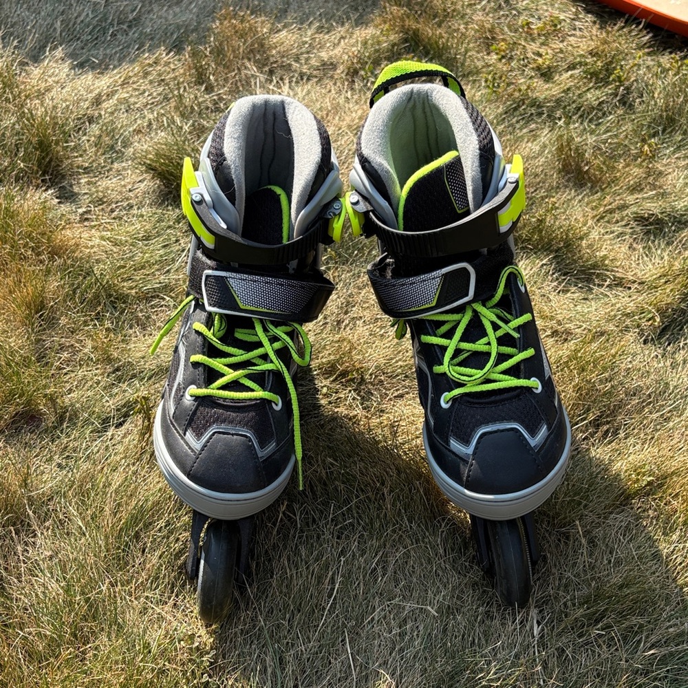 Kids Black and Green Inline Skates